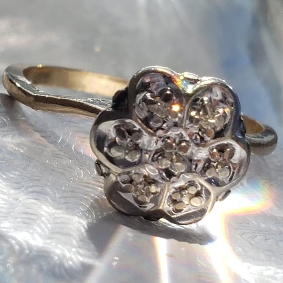 True Vintage 7 diamond engagement ring 10kt gold - Picture 8 of 12